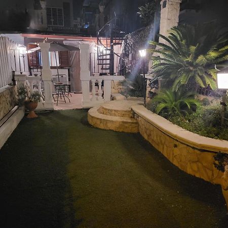 Pharos Villa Бари Екстериор снимка
