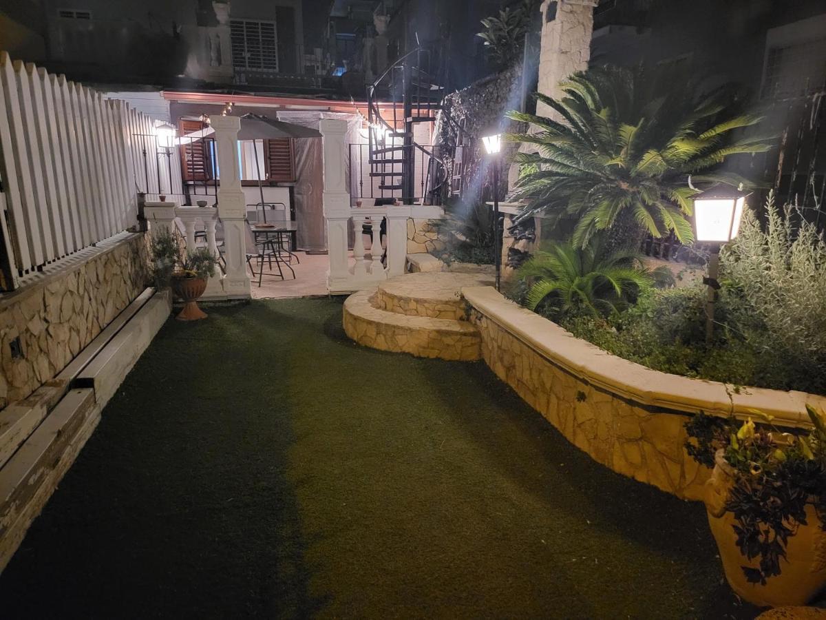 Pharos Villa Бари Екстериор снимка